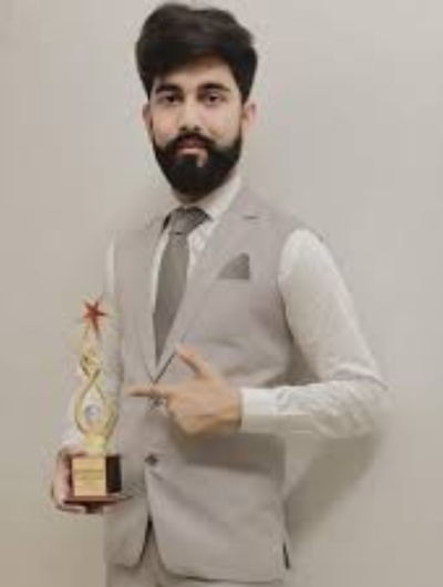 INNOVATIVE ENTREPRENEUR AWARD